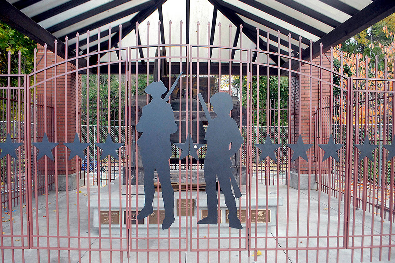 Port Angeles mayor withdraws Veterans Memorial Park fence discussion