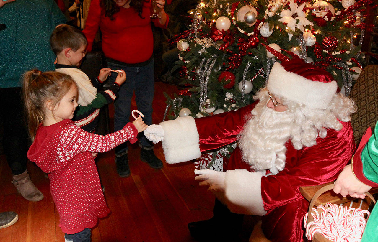 Dave Logan/for Peninsula Daily News