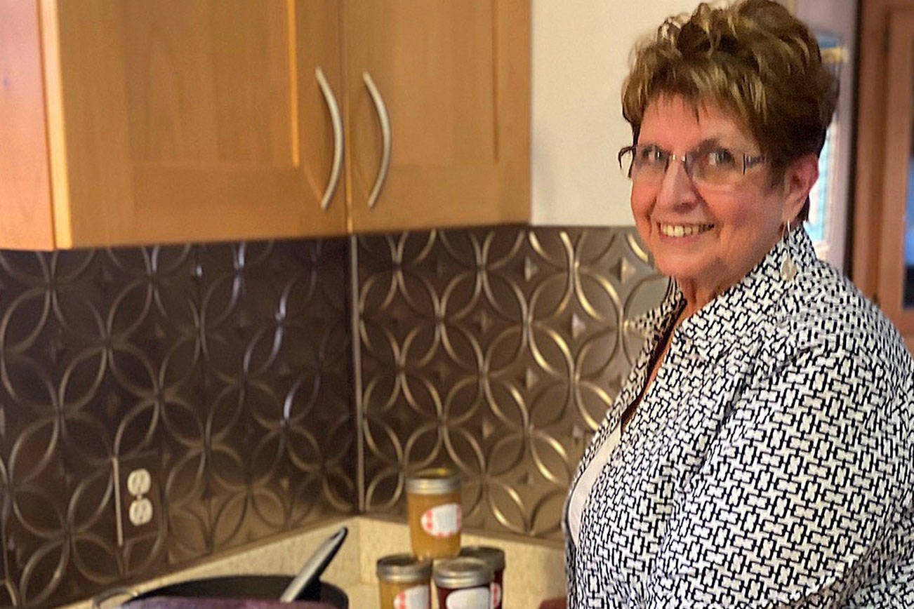 Sequim Soroptimists set Gala Gift Show for Saturday