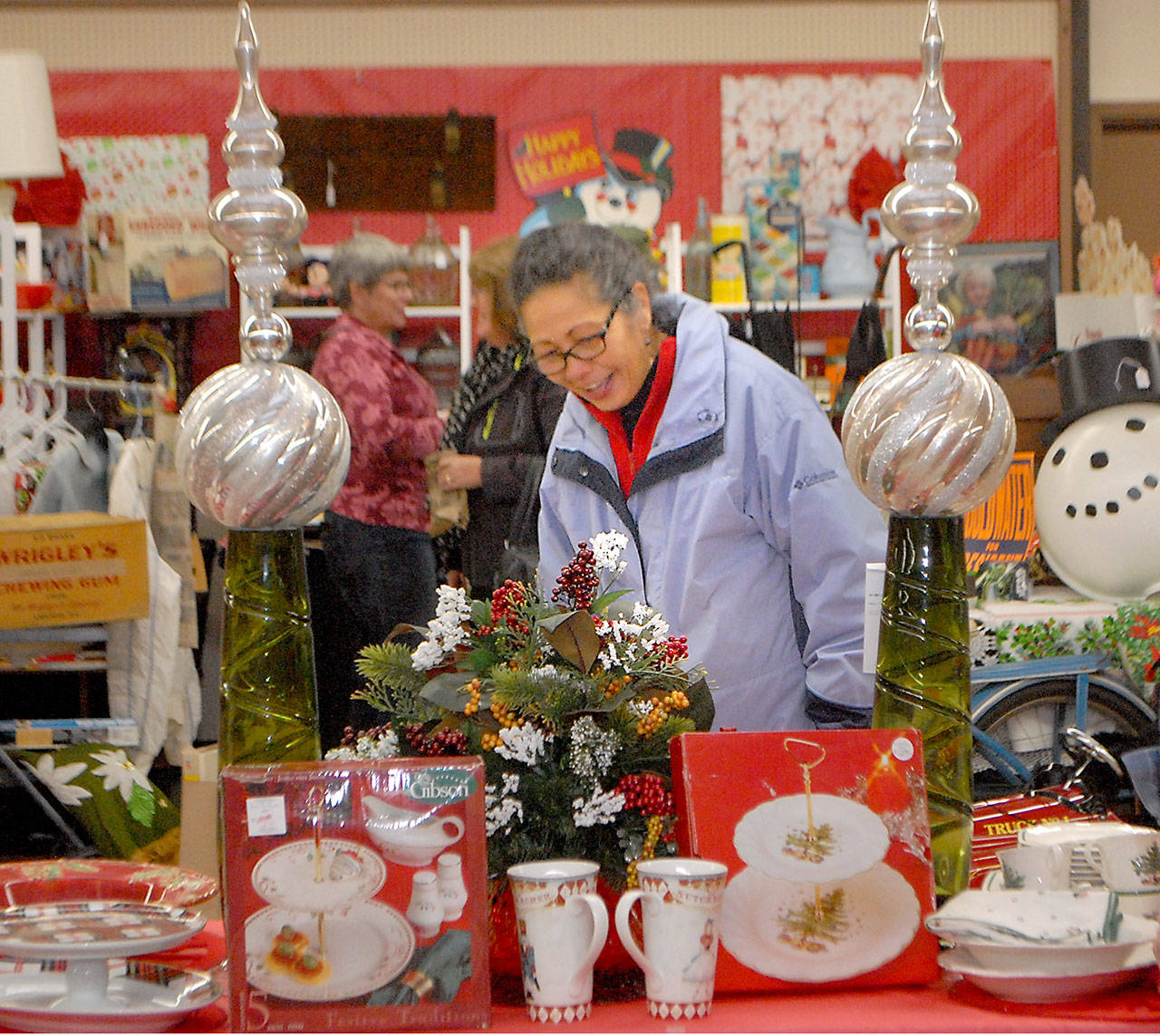 Craft fair brings holidays to Clallam County Fairgrounds