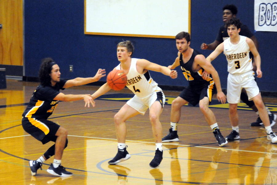 BOYS BASKETBALL ROUNDUP: Forks’ balance beats Aberdeen