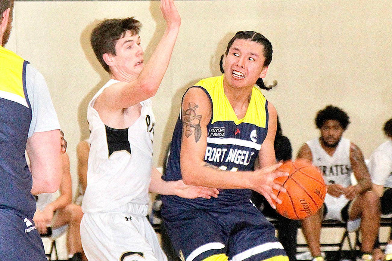 COLLEGE HOOPS: Pirates-Rams singe the nets; PC women knock off defending champions