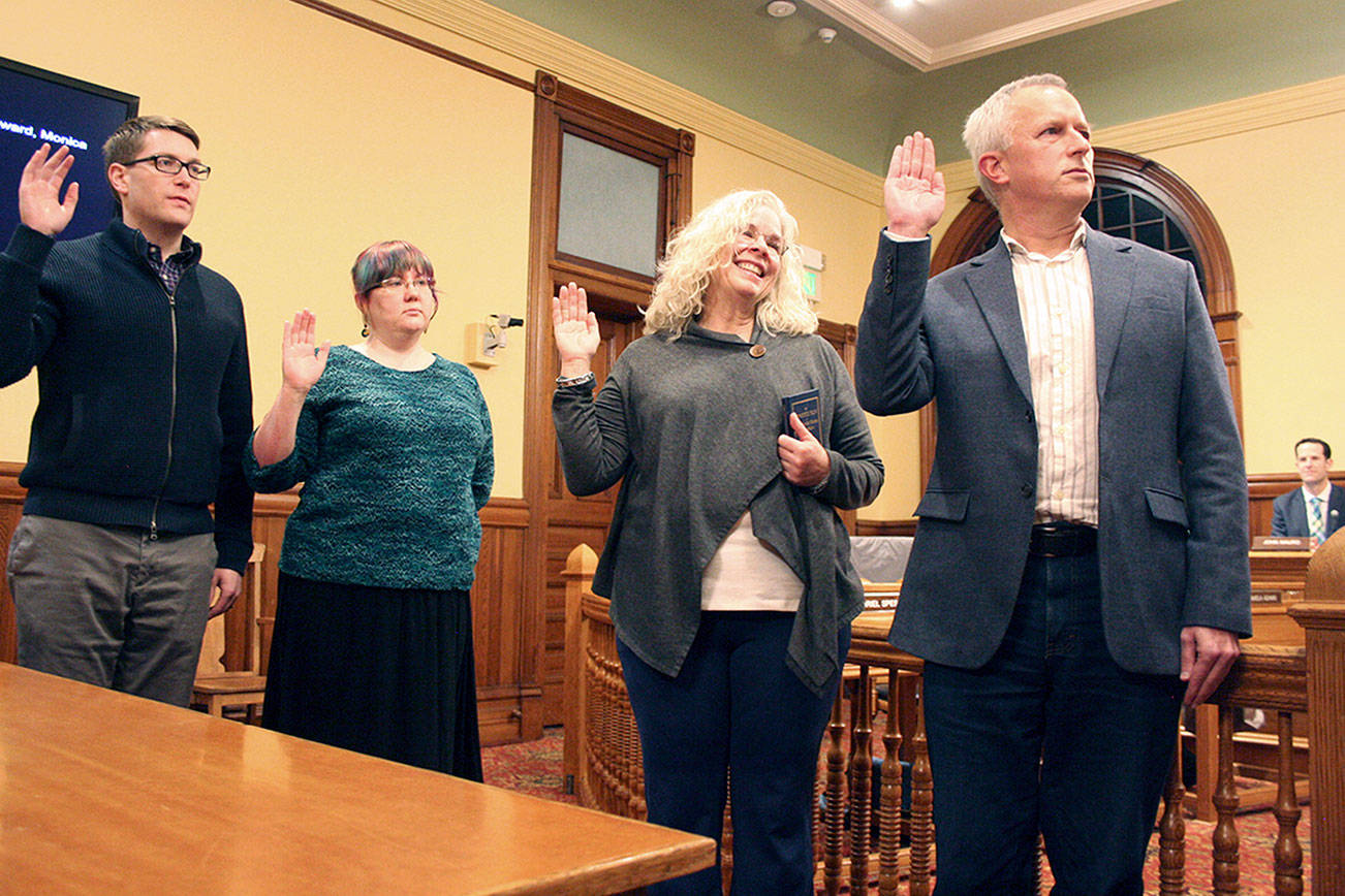 Port Townsend City Council swears in new members
