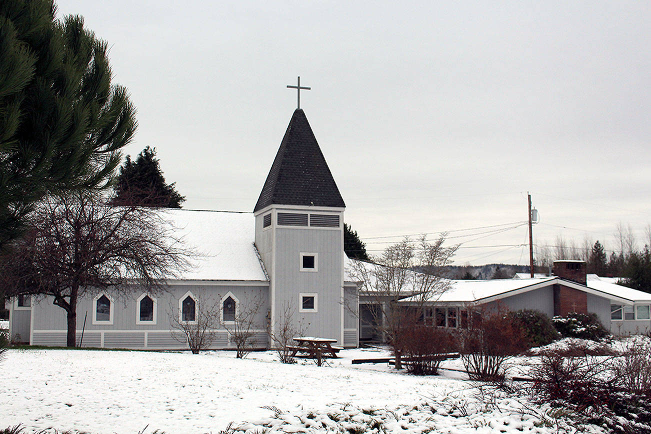 Snow hits south Jefferson County, shuts down roads, schools