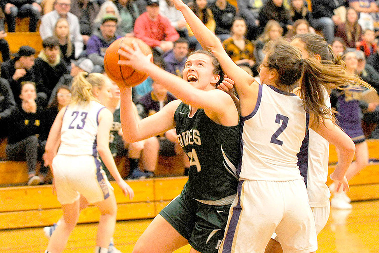 GIRLS BASKETBALL: Sequim overpowered by Port Angeles; Wolves’ Julmist injured