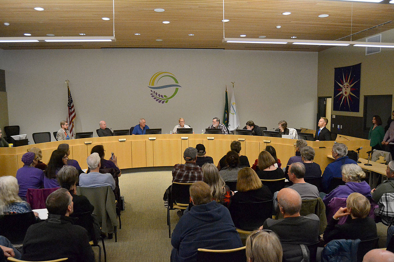 Sequim City Council members discuss the process for the proposed medication-assisted treatment clinic permit. Matthew Nash/Olympic Peninsula News Group