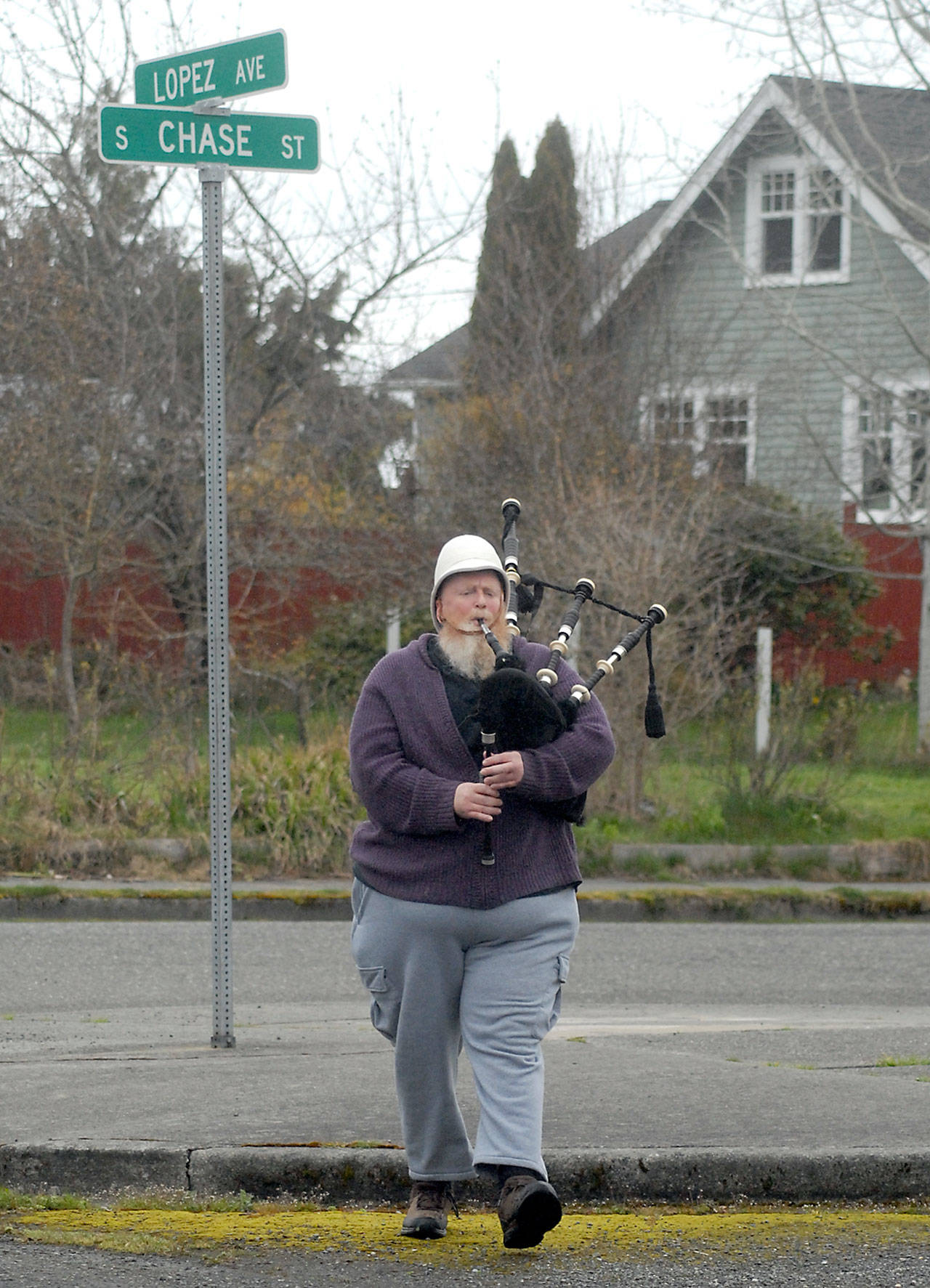 (Keith Thorpe/Peninsula Daily News)