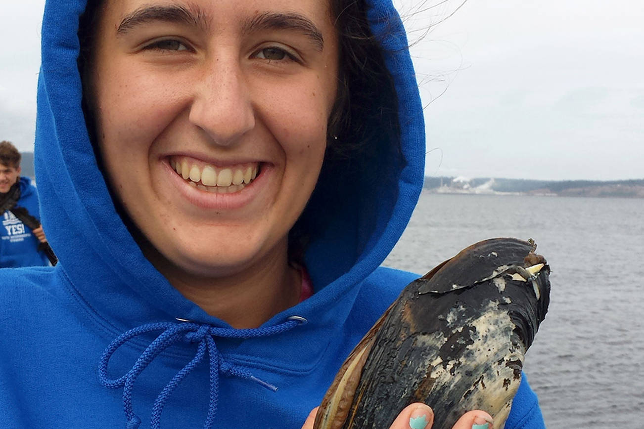 NWI teaches young stewards while using social distancing