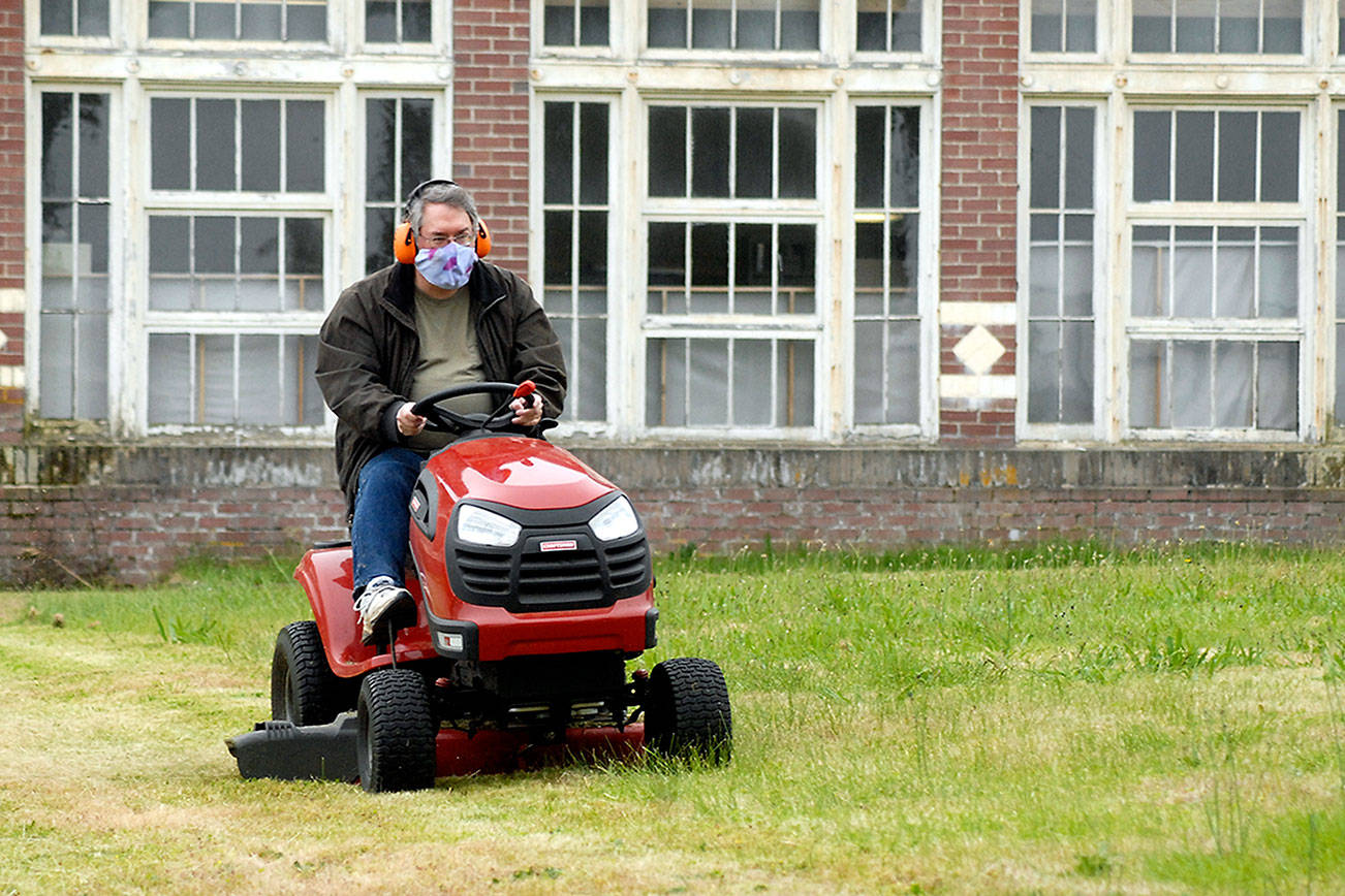 Masked mowing