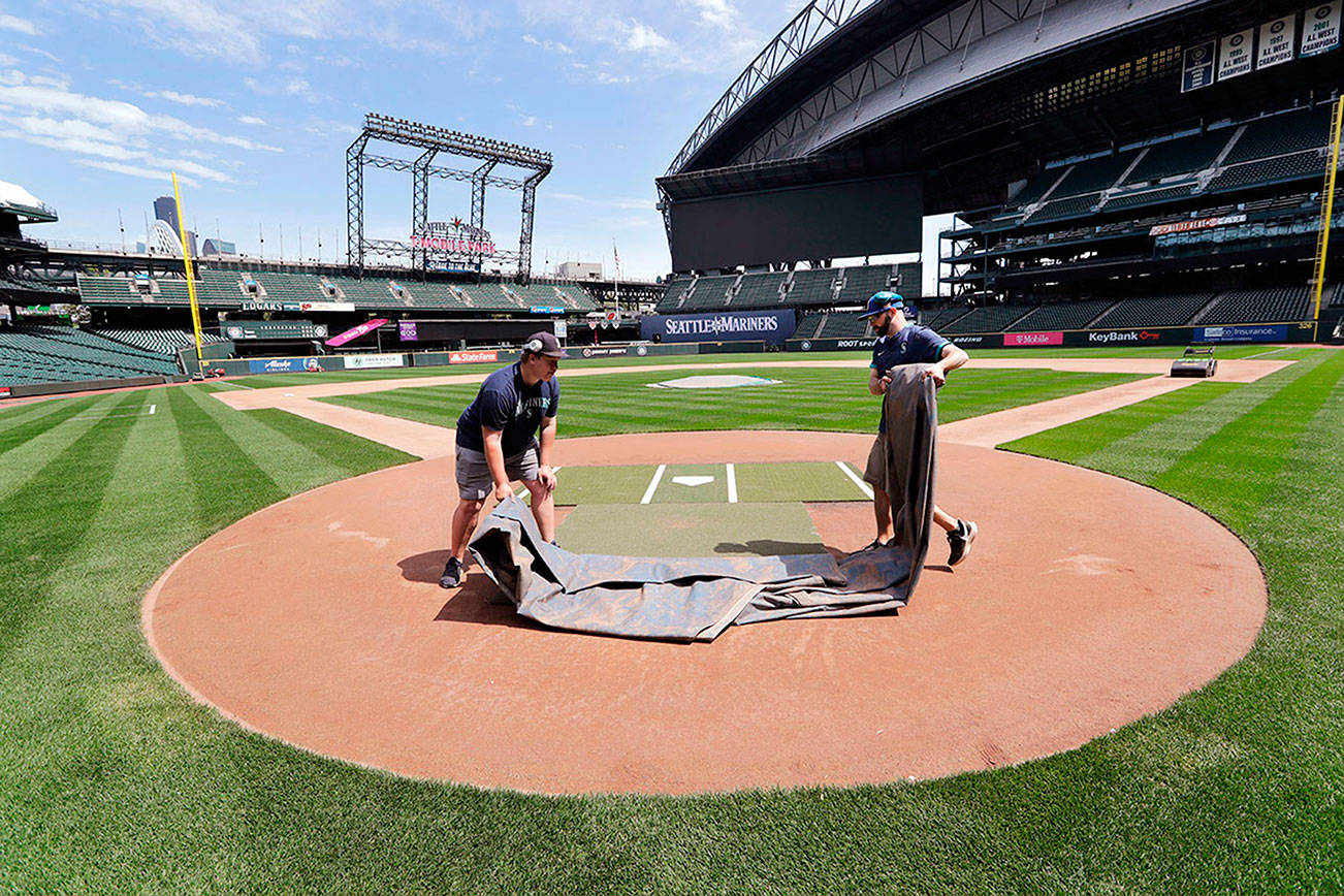 MLB talks end; short season looms