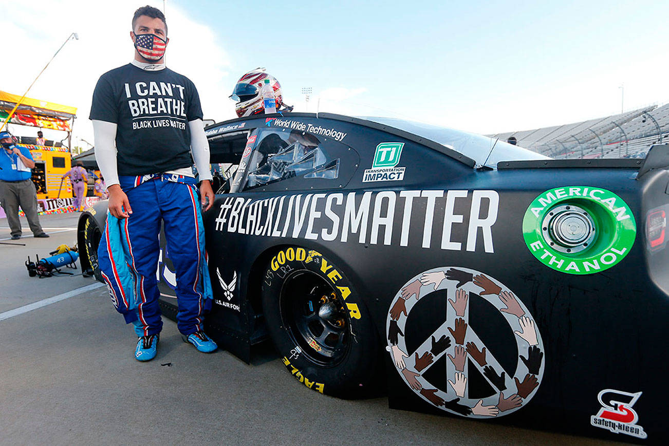 NASCAR: Wallace getting used to limelight