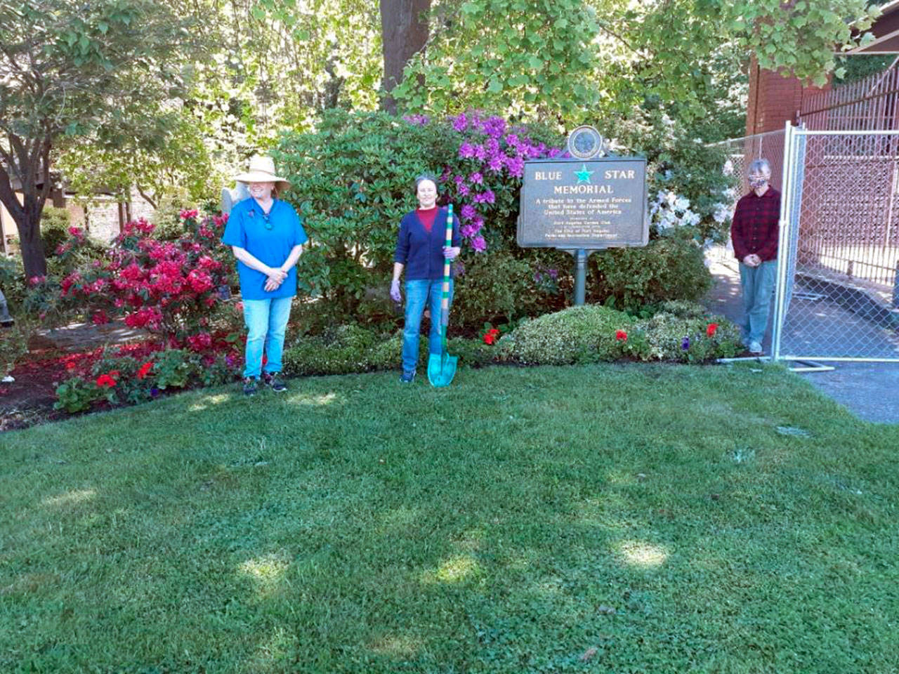 Port Angeles Garden club tends memorial garden