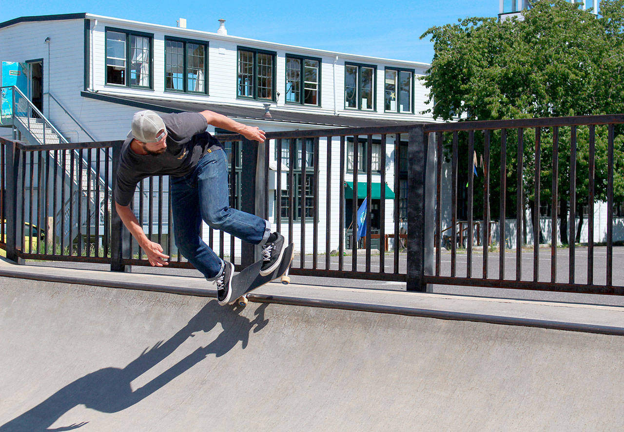 (Zach Jablonski/Peninsula Daily News)