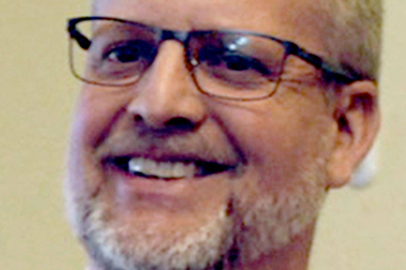 Chimacum superintendent files complaint against board