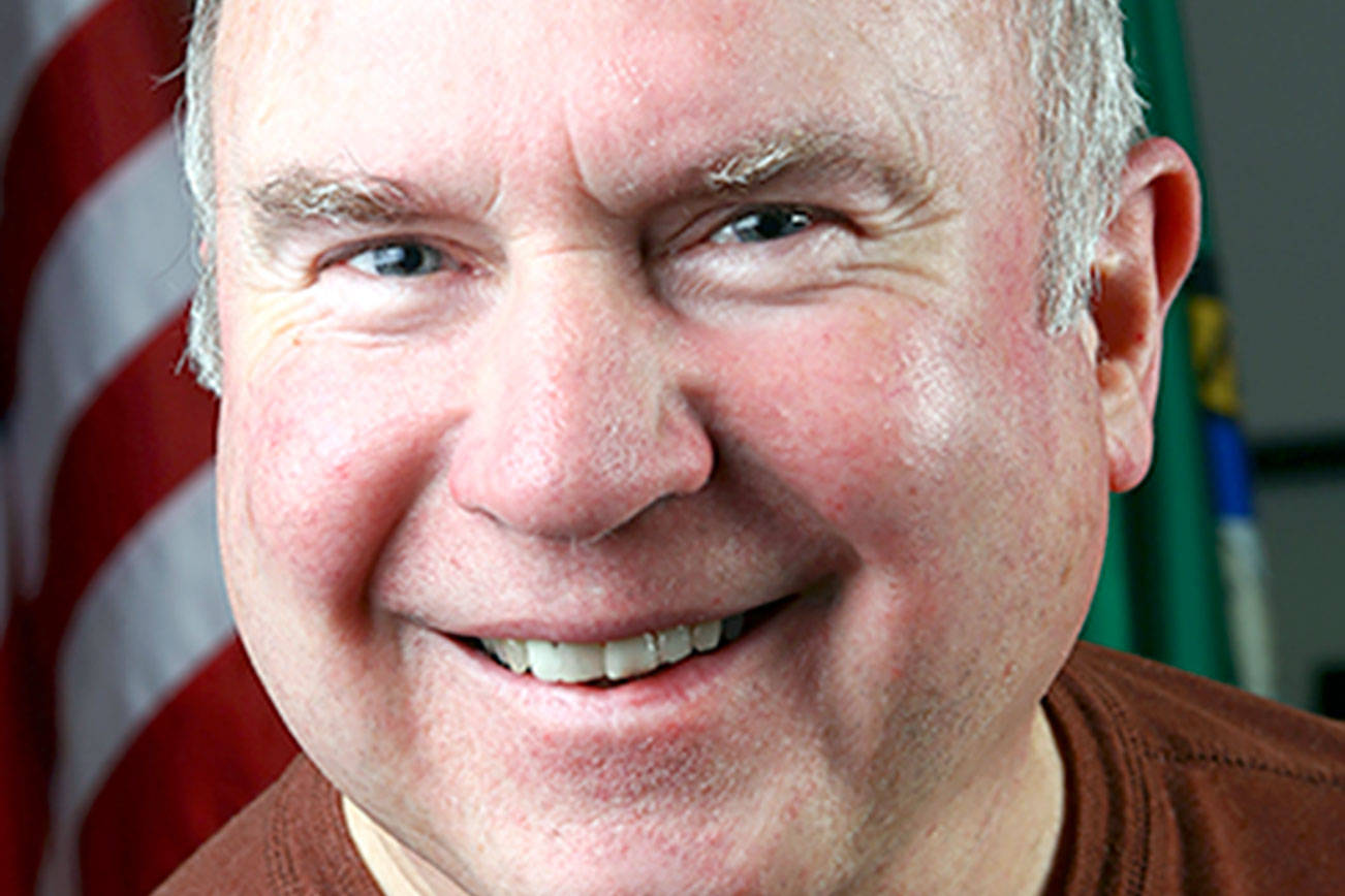 Smith receives Certificate of Municipal Leadership