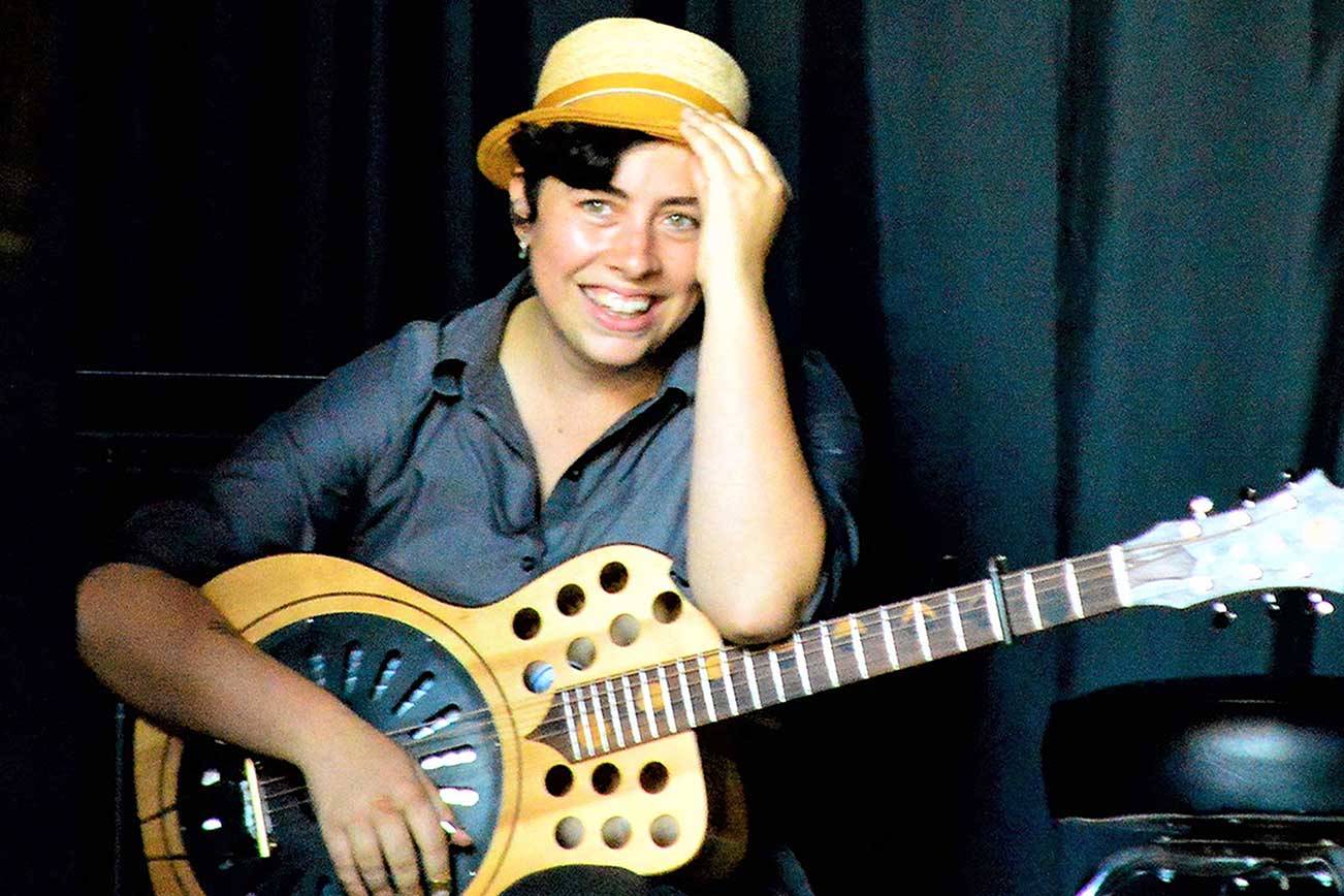 Red Hot Strings teaching artist Albanie Falletta, seen during a performance at Fort Worden State Park in summer 2019, is among the Red Hot Strings workshop faculty members streaming her sessions online later this week. (Diane Urbani de la Paz/Peninsula Daily News)