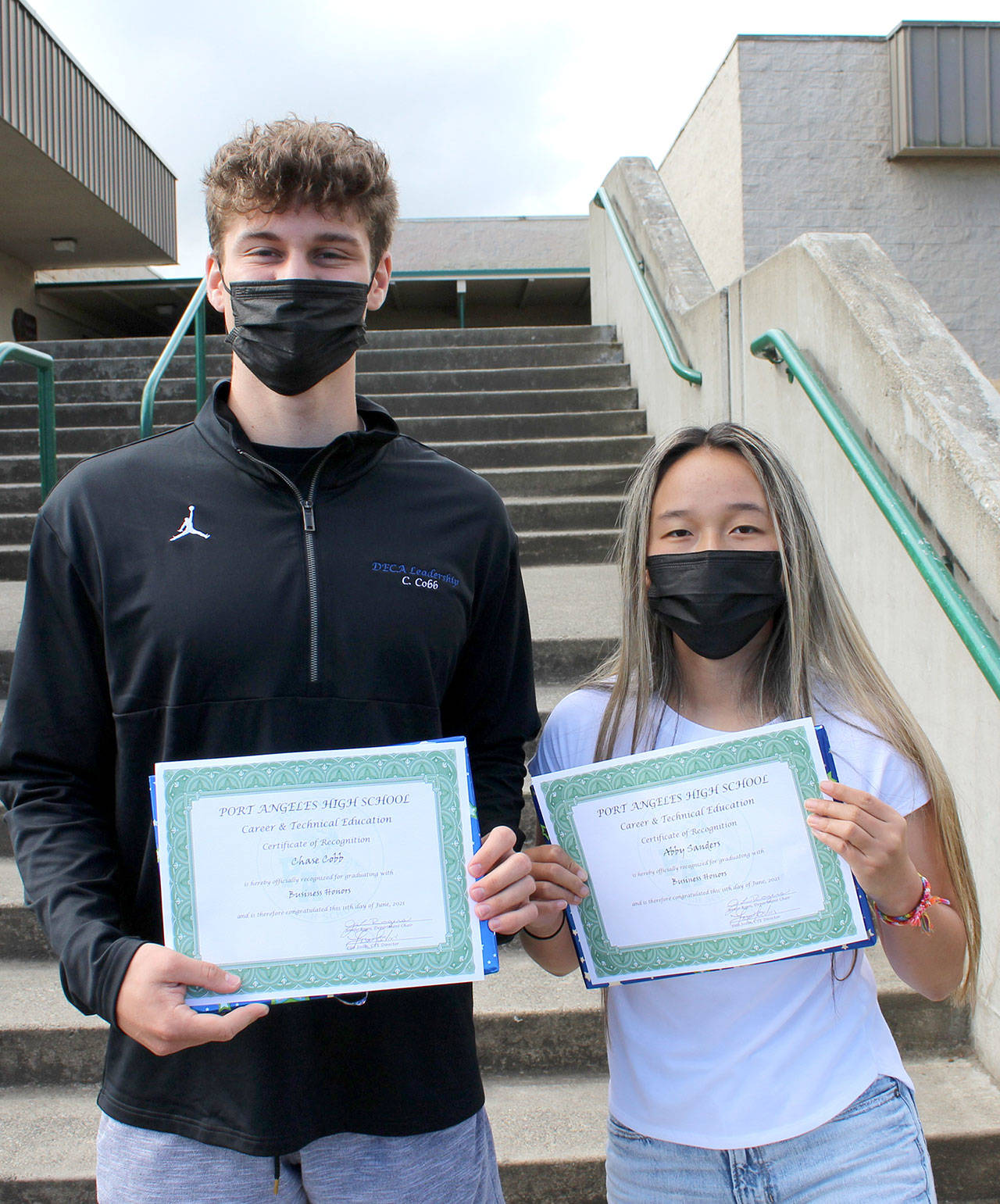 2021 Marketing Student of the Year Chase Cobb, left, and 2021 Business Student of the Year Abby Sanders.