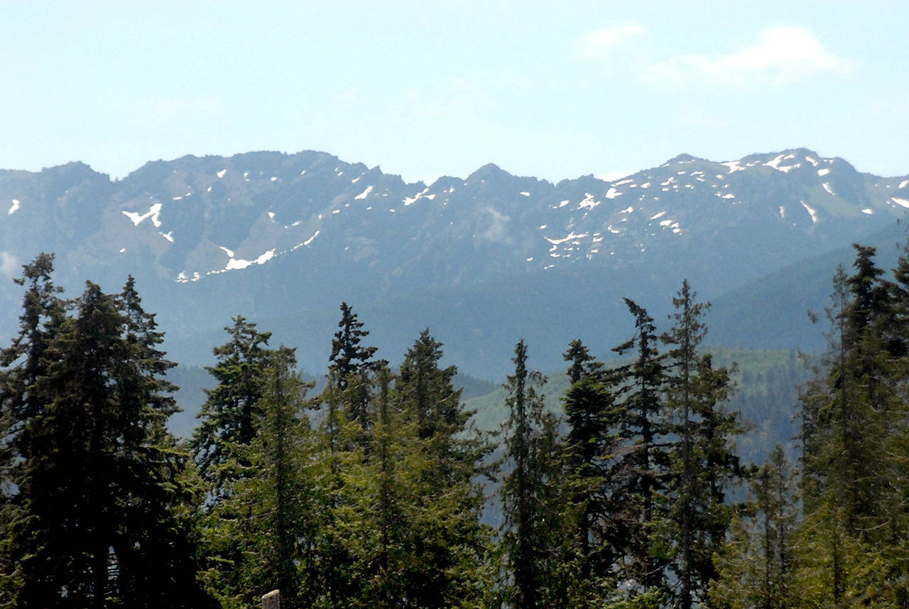 Klahhane Ridge south of Port Angeles is shown Thursday with little snow on the north face. (Keith Thorpe/Peninsula Daily News)