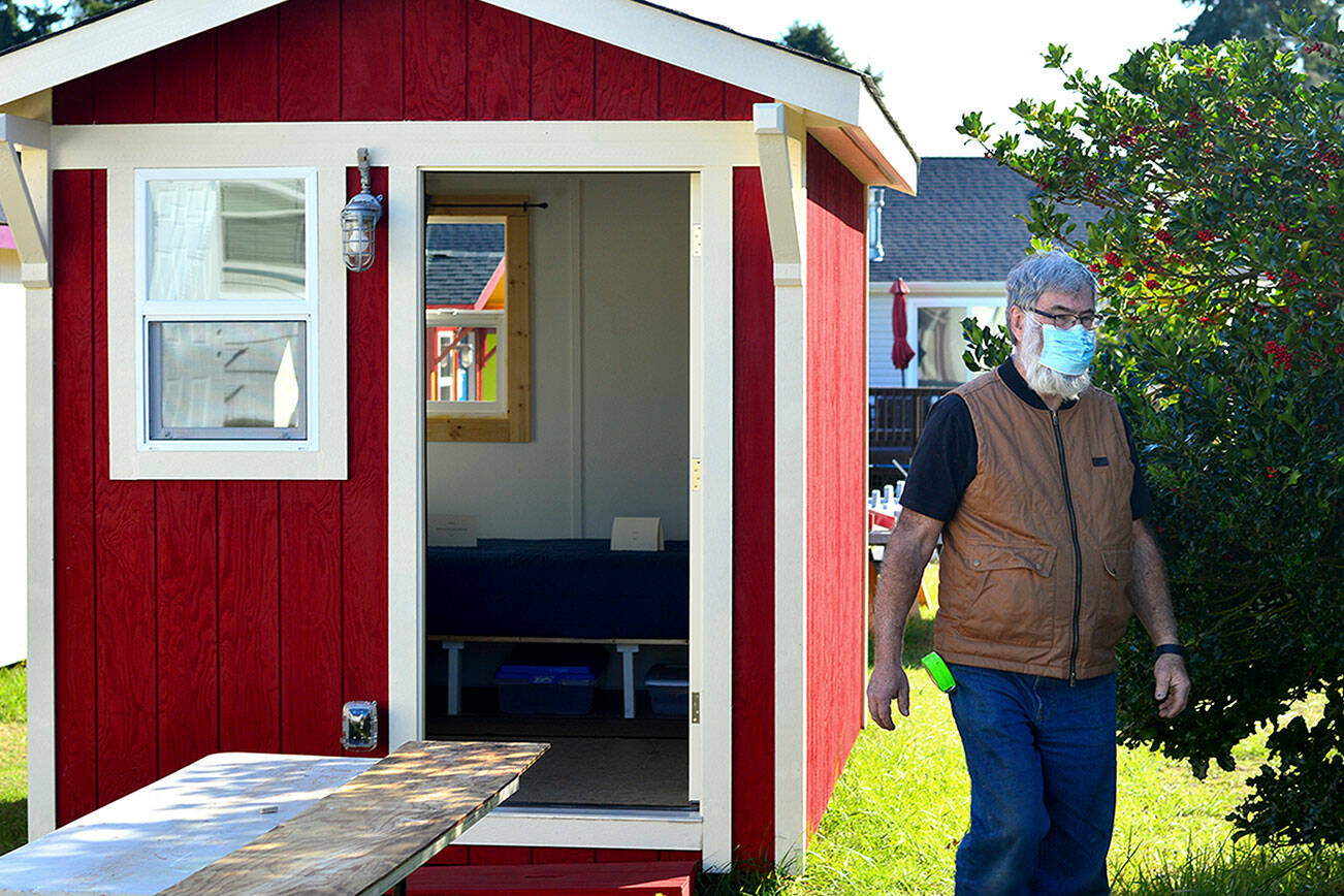 Contractor Todd Armstrong is among the volunteer builders of the Pat’s Place tiny homes in Port Townsend. (Diane Urbani de la Paz/Peninsula Daily News)