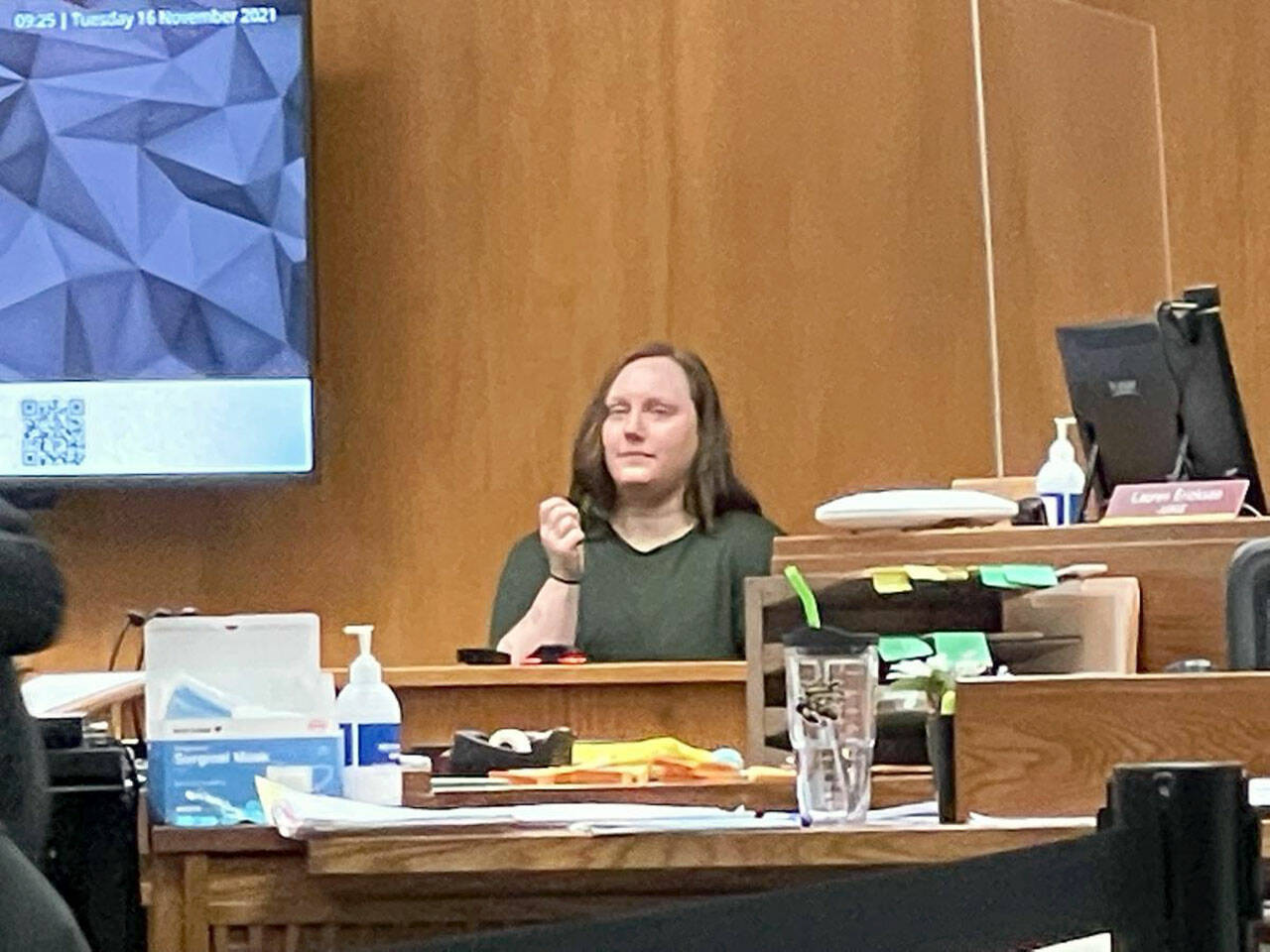 Kallie Ann LeTellier testifies Tuesday at Dennis Bauer’s triple-murder trial. (Paul Gottlieb/Peninsula Daily News)