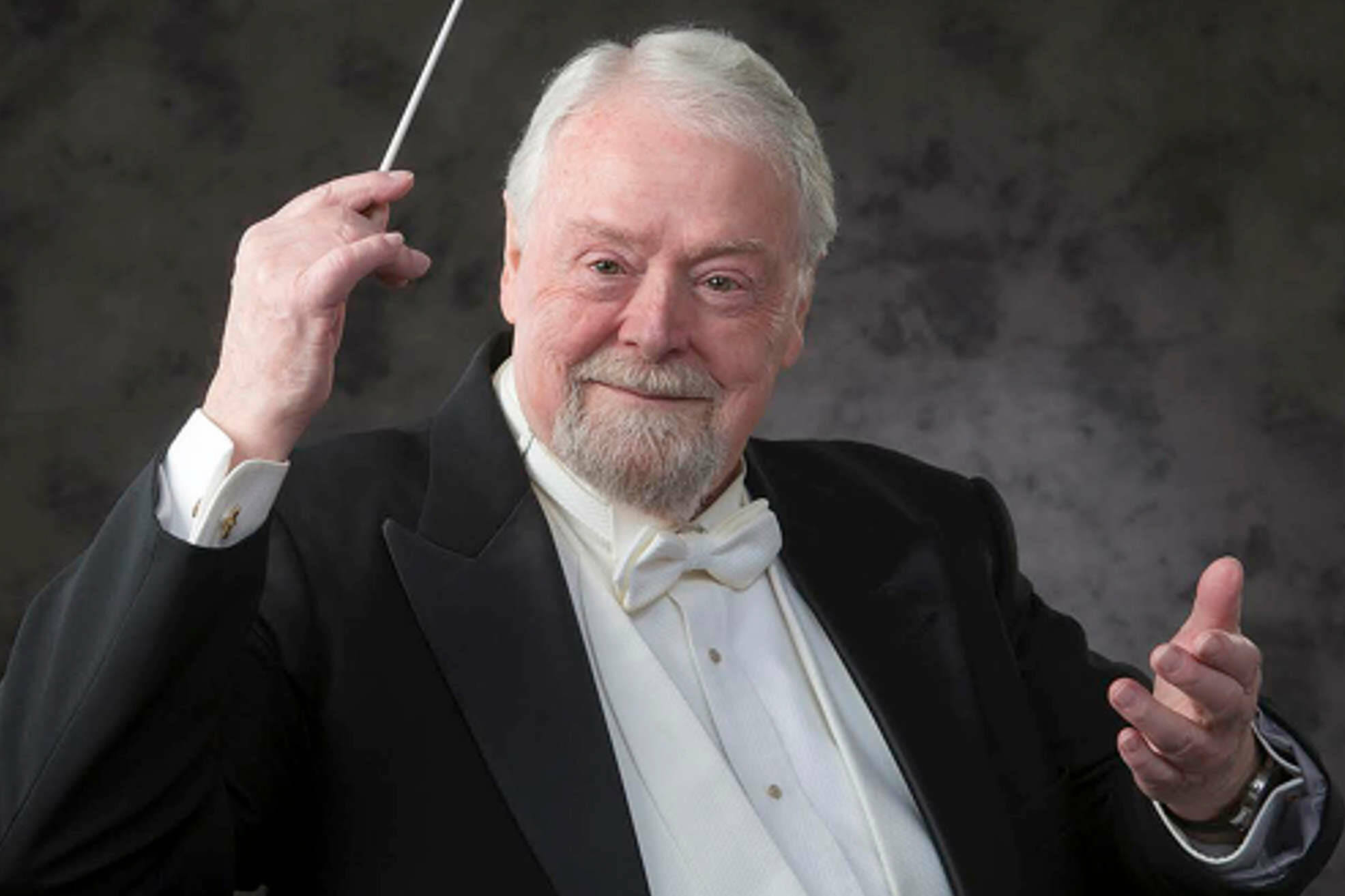 Peninsula Chamber Singers conductor Dr. Jerome L. Wright. (Ernst-Ulrich Schafer)