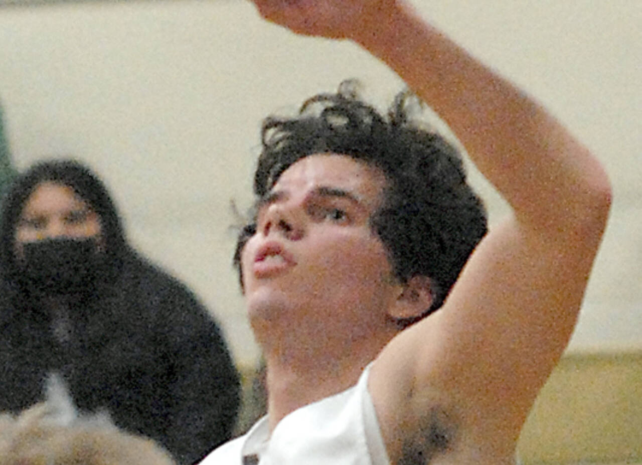 Xander Maestas, Port Angeles basketball