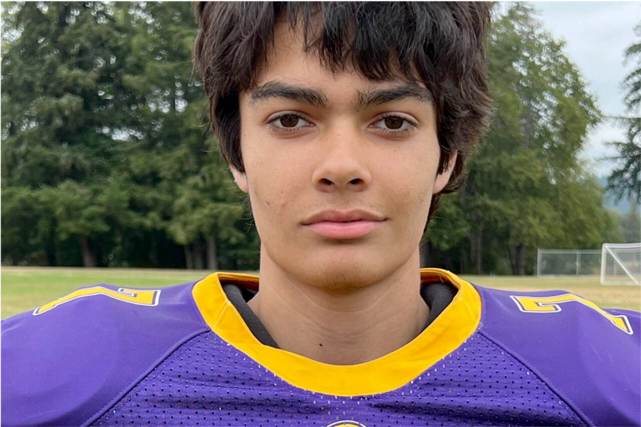 Jayden Love, Quilcene football.