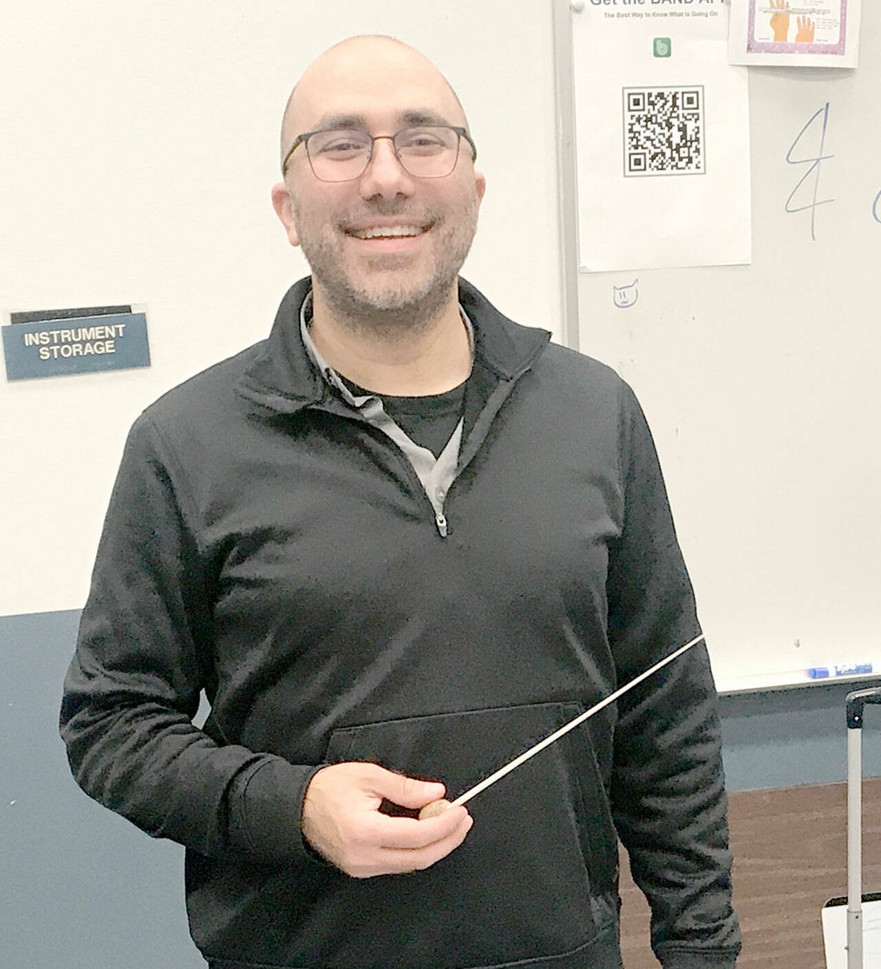 Tigran Arakelyan leads the Port Townsend Symphony Orchestra.