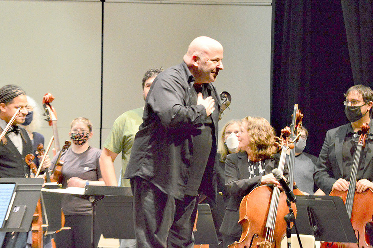 Port Angeles Symphony Orchestra Conductor Jonathan Pasternack, pictured at a dress rehearsal in November, will cohost the orchestra’s 90th anniversary gala on Jan. 14. (Diane Urbani de la Paz/for Peninsula Daily News)