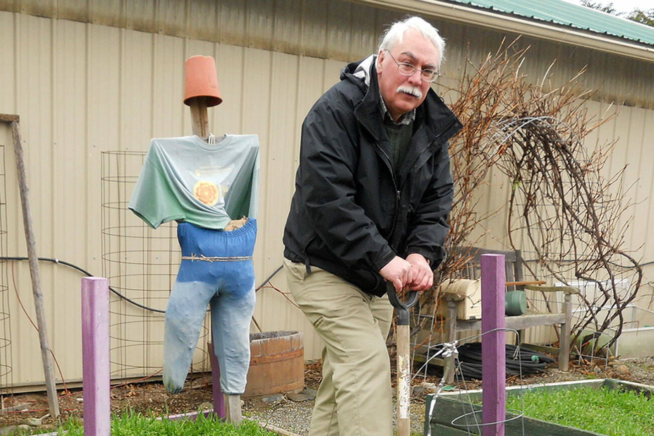 Bob Cain will present “Nitrogen in the Garden” at noon Thursday.