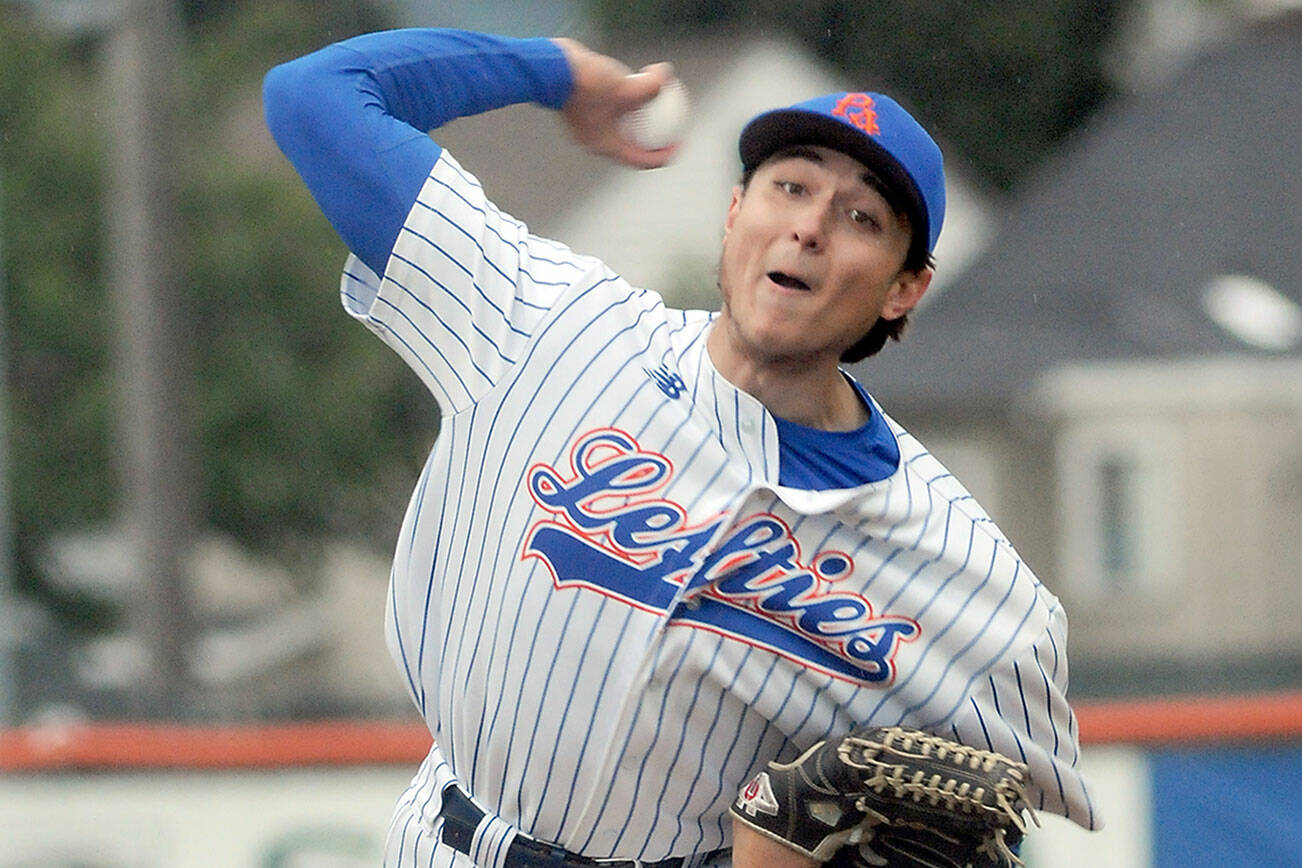 KEITH THORPE/PENINSULA DAILY NEWS
Lefties pitcher Drew Standen throws in the first inning against Springfield on Friday at Port Angeles Civic Field.