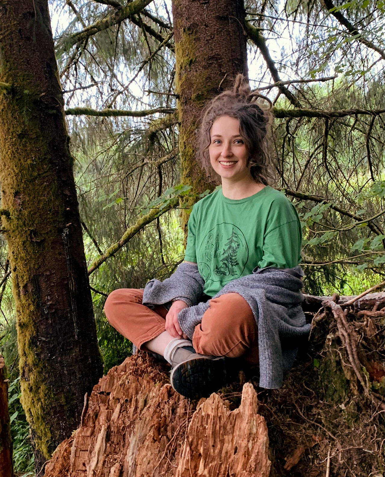 Daria Hunt of Beaver designed this year’s Summer Reading Challenge T-shirt. Participants can read for 30 days to earn a free shirt.