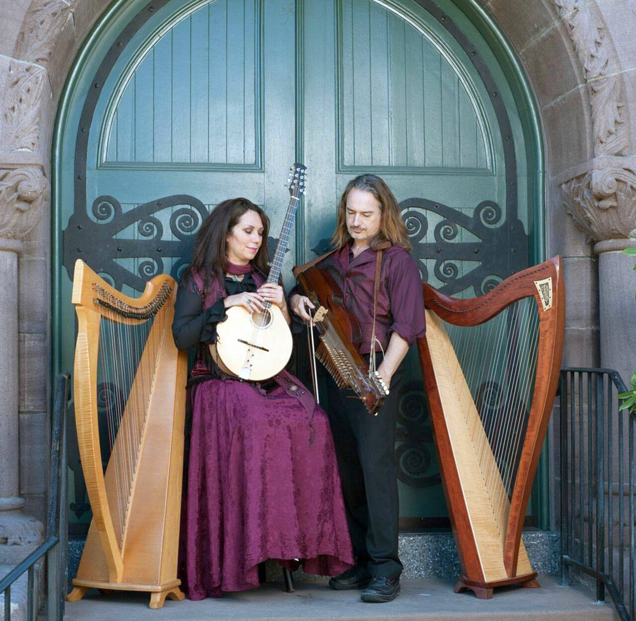 Lisa Lynne and Aryeh Frankfurter will perform “Celtic Harps, Rare Instruments and Wondrous Stories” this weekend during concerts in Port Angeles and Port Townsend.