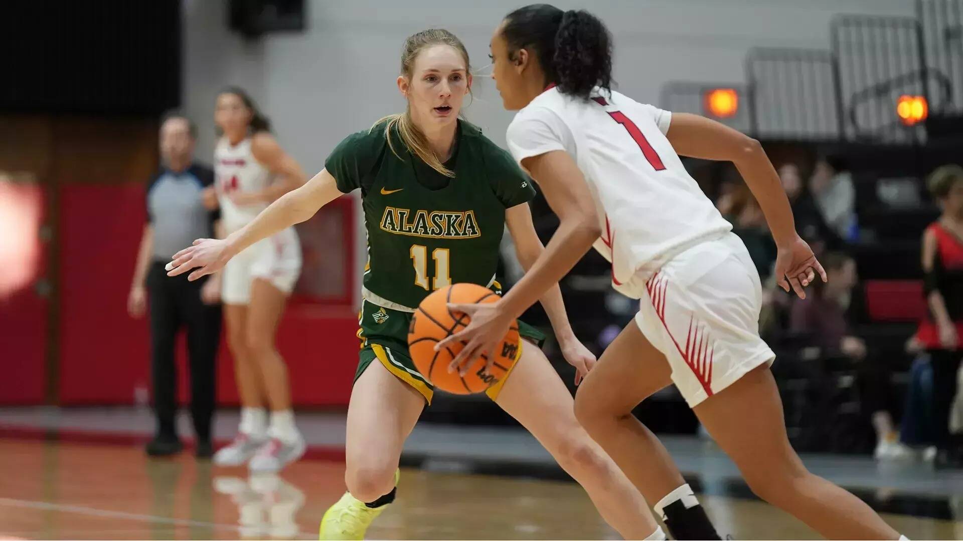Alaska Anchorage Athletics
Alaska Anchorage senior Millie Long, defending, has earned a number of accolades this season including Great Northern Athletic Conference Defensive Player of the Year and Newcomer of the Year.