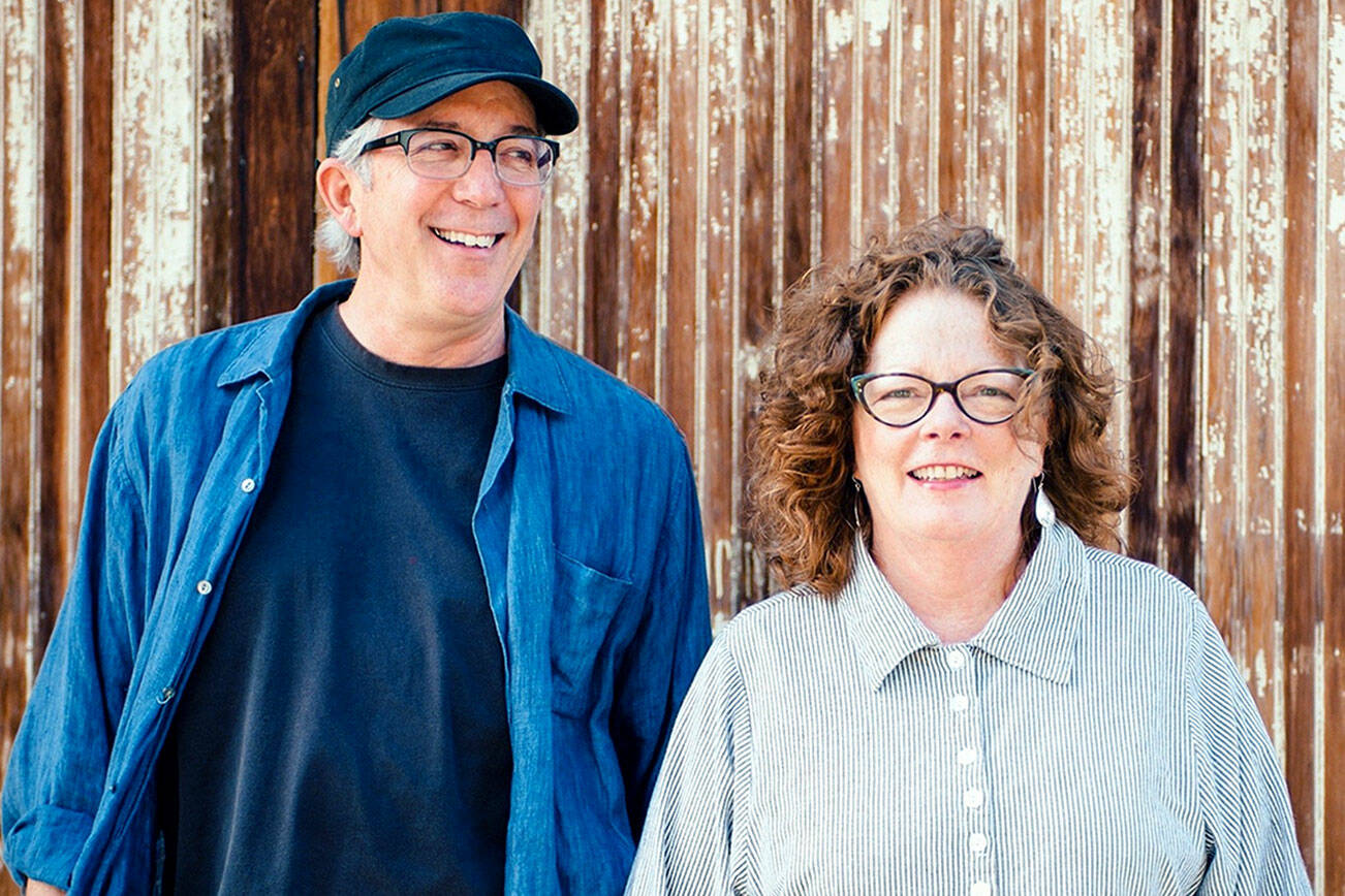Rich Moore, left, and vocalist Mollie O’Brien will perform at the Palindrome on Thursday.