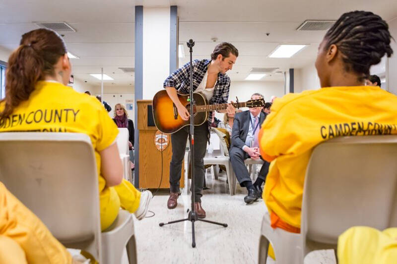 Matt Butler performs at Camden County Correctional Facility in 2018 in New Jersey. (Mario Diurno)
