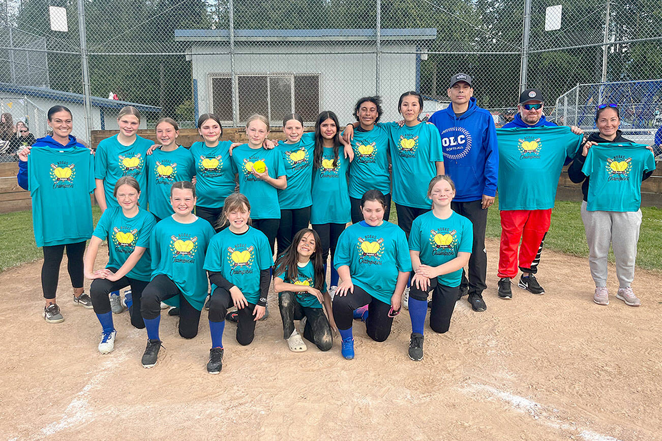 Olympic Labor Council claimed the North Olympic Baseball and Softball 12U Majors Softball championship recently at Jim Lunt Field at Lincoln Park. 
Majors Softball 12U - OLC (teal shirts) 
Back row from left, assistant Coach Britney Rowland, Kylin Weitz, Ayla Balch, Chloe Holloway, Teyah Elofson-Cross, Eleanor Mahaney, Kamia Jennings, Ohlyvia Tomasko, Skylar Wheeler, head coach Jason Wheeler, assistant Coach Brad Holloway, assistant Coach Julie Charles-Elofson. Front row, Bailey Dahl, Adilyn Hylton, Chloe Anderson, Raveya Tomasko, Oliva Lampman and Lauren Almond.