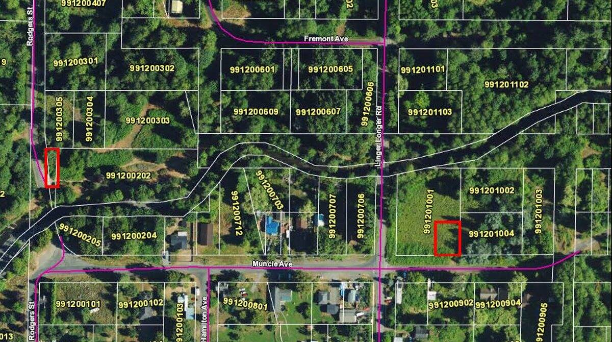 Jefferson County
Parcel No. 991201001 at the corner of Linger Longer Road and Muncie Avenue is owned by Jefferson County and will provide about 20 parking spaces for anglers fishing the Big Quilcene River starting Saturday.