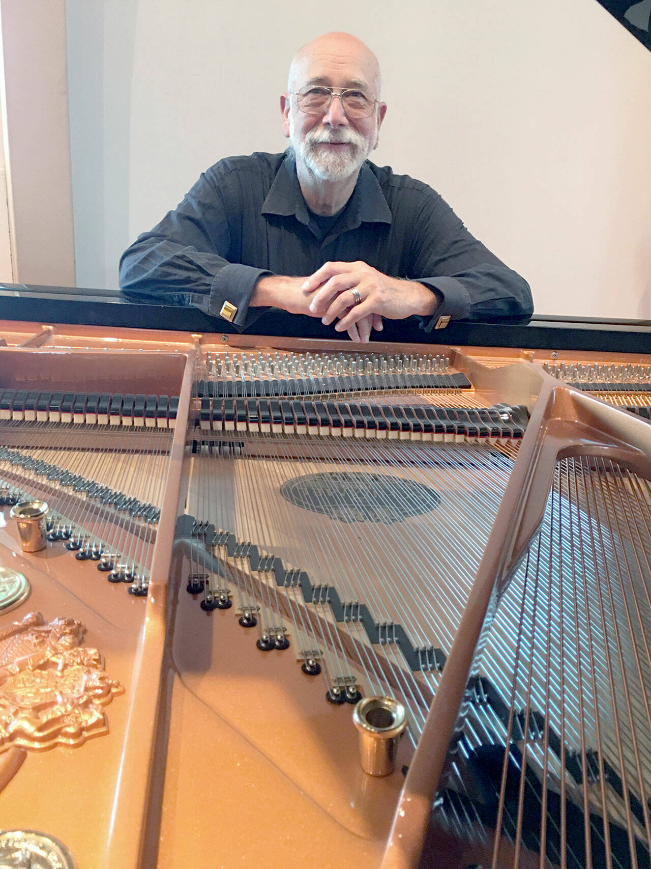 Michael Carroll will present “An Evening of Classical Piano” at Candlelight Concerts on Thursday.