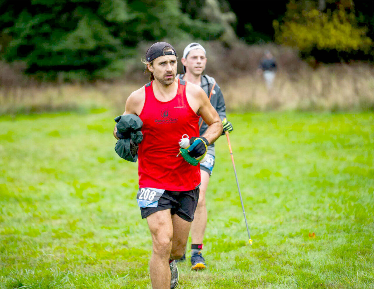 Nicholas Lyne of Victoria, B.C., competes in the Last Man Standing competition at the Salt Creek 24 this weekend. (Jesse Major Photography/Peninsula Adventure Sports)